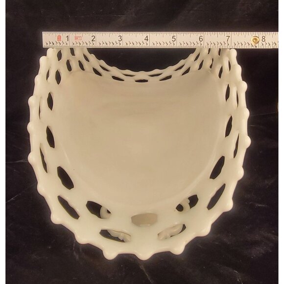 Vintage Westmoreland Milk Glass Doric Open Lace Pedestal Fruit Bowl - Picture 9 of 15